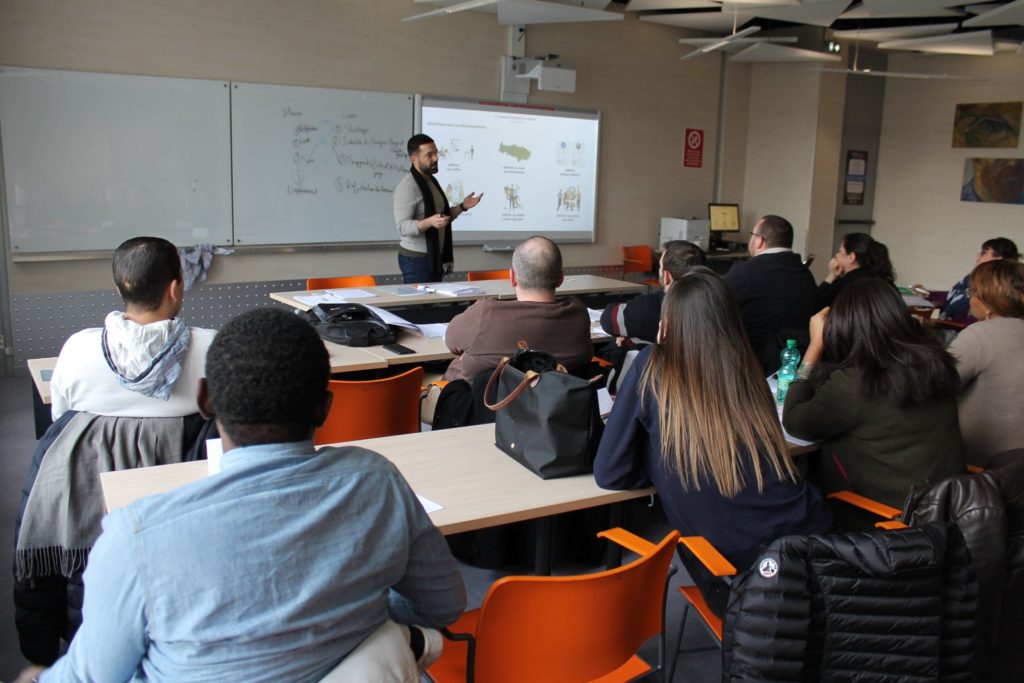 Intervention du 29-01-2020 de Val d’Oise Communication en partenariat avec la chambre des métiers et de l’artisanat du Val d’Oise à Cergy-Pontoise dans le cadre du pack premium, sur le thème : Booster sa communication via le Web